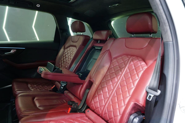 Audi SQ7 Quattro