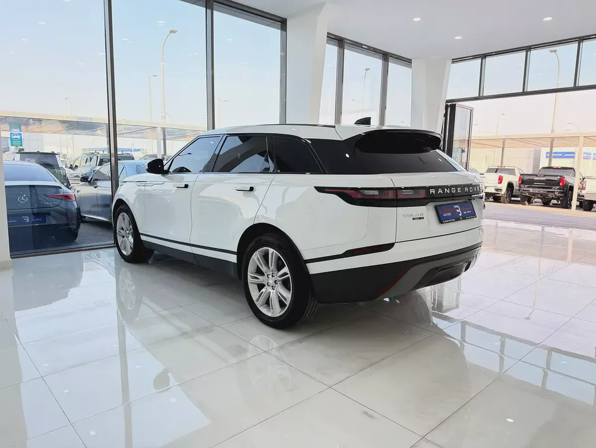 رنج روفر فيلار P260 S ابيض / بيج 2020 (الطاير)-3-3