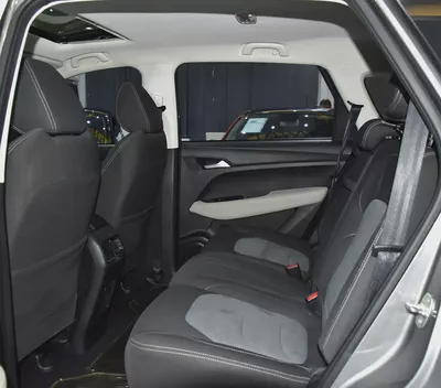 AED 753 EMi at 0% DP | Chevrolet Captiva Premier ( 2023 Model ) in Grey Color GCC Specs-14