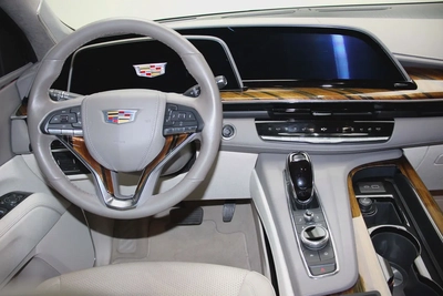 2023 Cadillac Escalade Sport Platinum | GCC Specs | Low Mileage-7