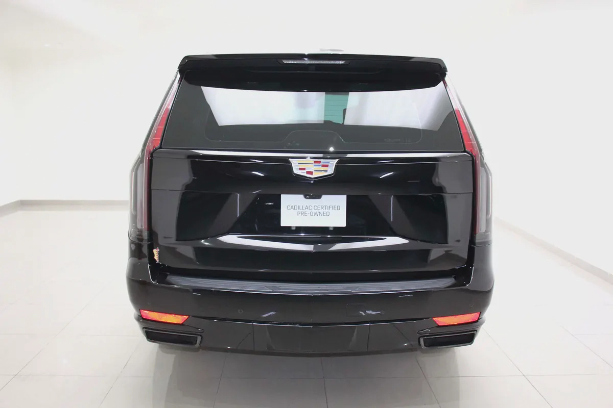 2023 Cadillac Escalade Sport Platinum | GCC Specs | Low Mileage-3-3