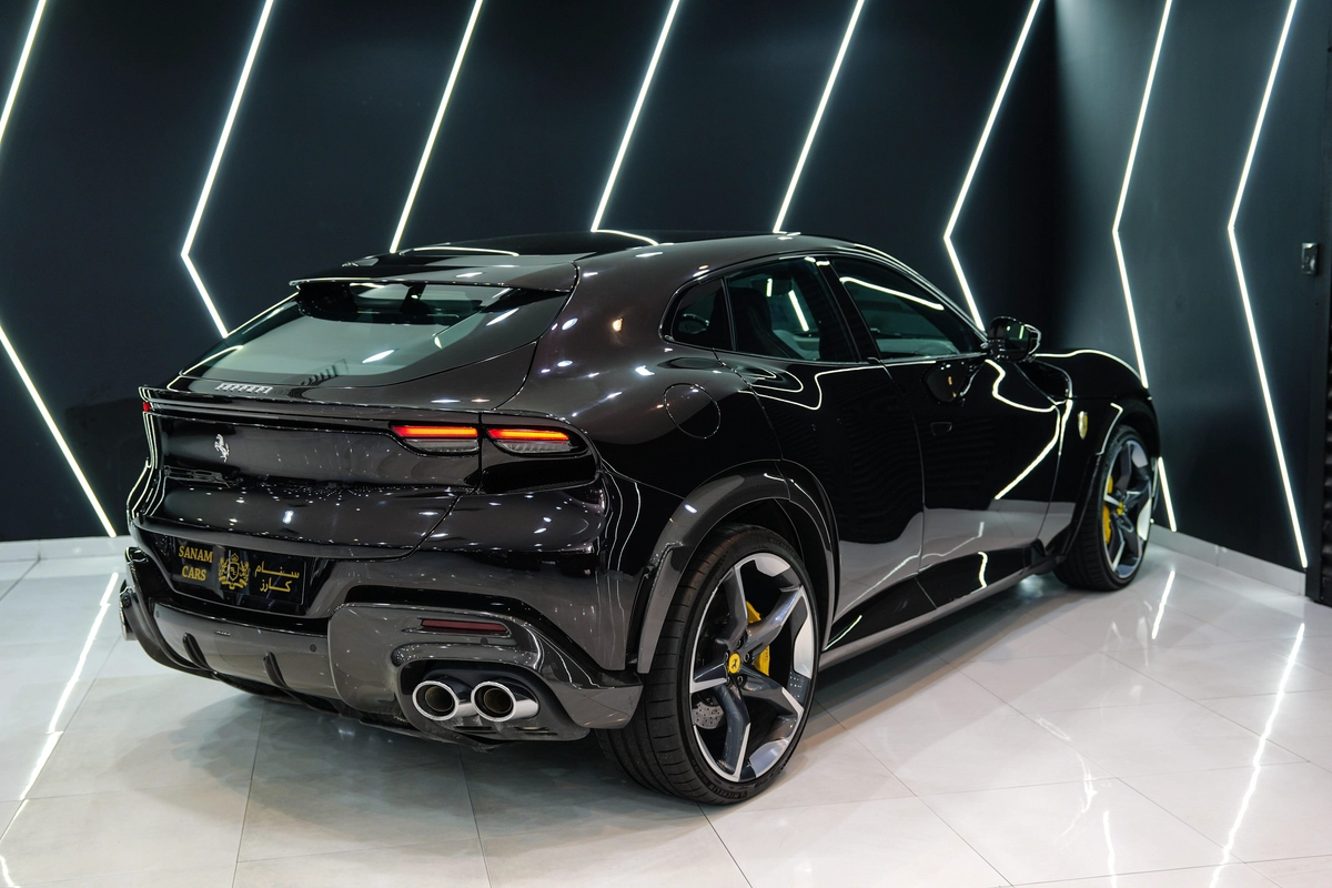 Ferrari Purosangue 2025