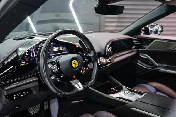 Ferrari Purosangue 2025