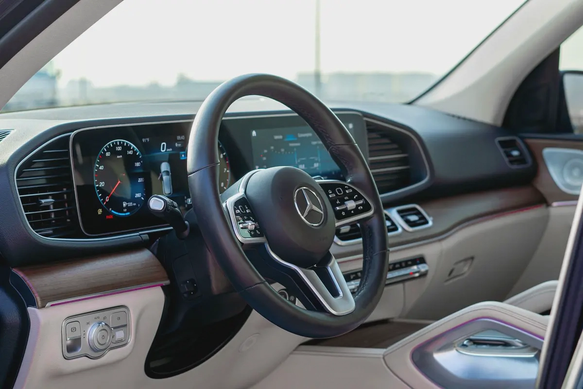 2022 Mercedes-Benz GLE 350 - American Specs - Excellent Condition-9-9