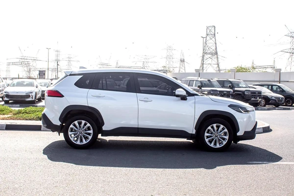 2024 - TOYOTA COROLLA CROSS - CHINESE SPECS - ONLY 8,000 KM