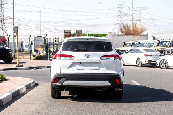 2024 - TOYOTA COROLLA CROSS - CHINESE SPECS - ONLY 8,000 KM
