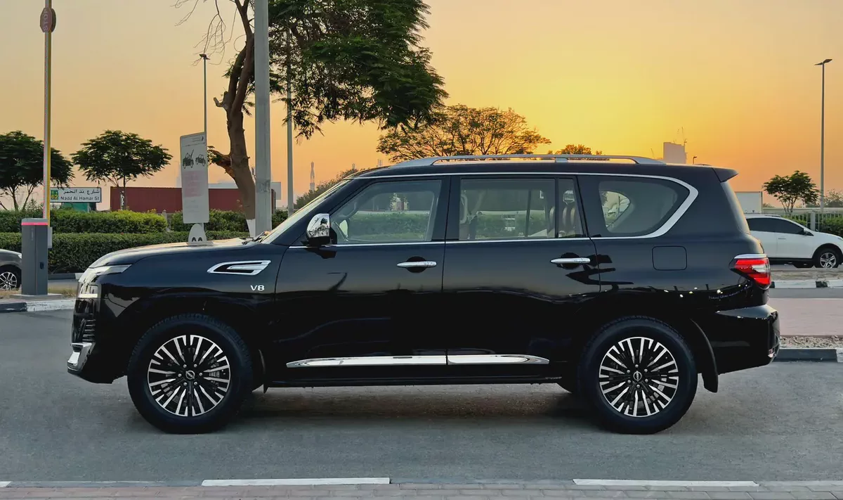 2024 Nissan Patrol LE V8 Platinum, Dealer Warranty, GCC Specifications-3-3