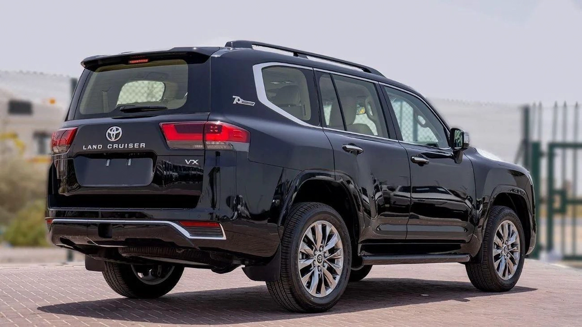 Toyota Land Cruiser VX 3.5L-5-5