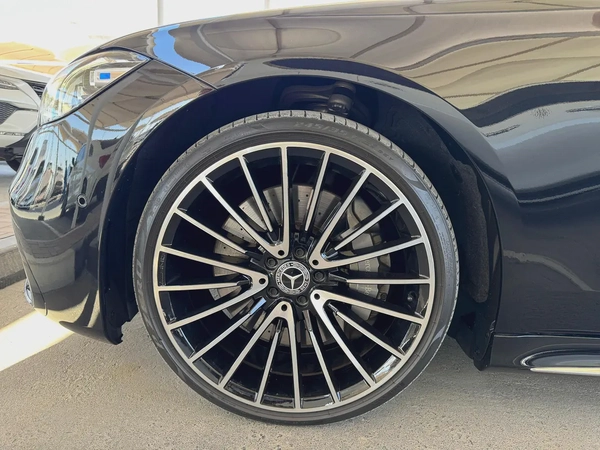 Mercedes Benz S500 LWB 2021 32000km - Full Option - 4.5 Auction Grade - Japan Import - Clean Title