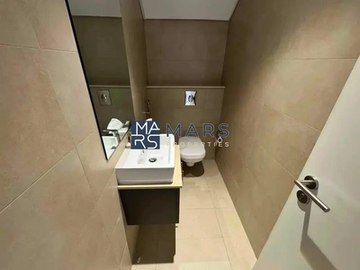 | Spacious 2 Bedroom With Maid Room | Prime Location |-3
