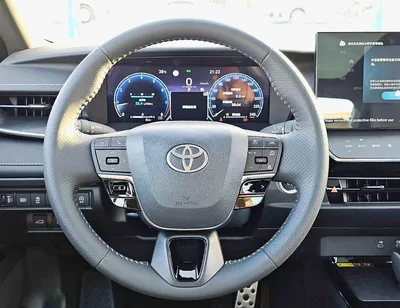 Toyota Camry XLE S SPORT / 2.0L V4 PETROL / PWR SEATS WITH HEADUP DISPLAY / PANORAMIC ROOF (CODE # CMPCS)-13