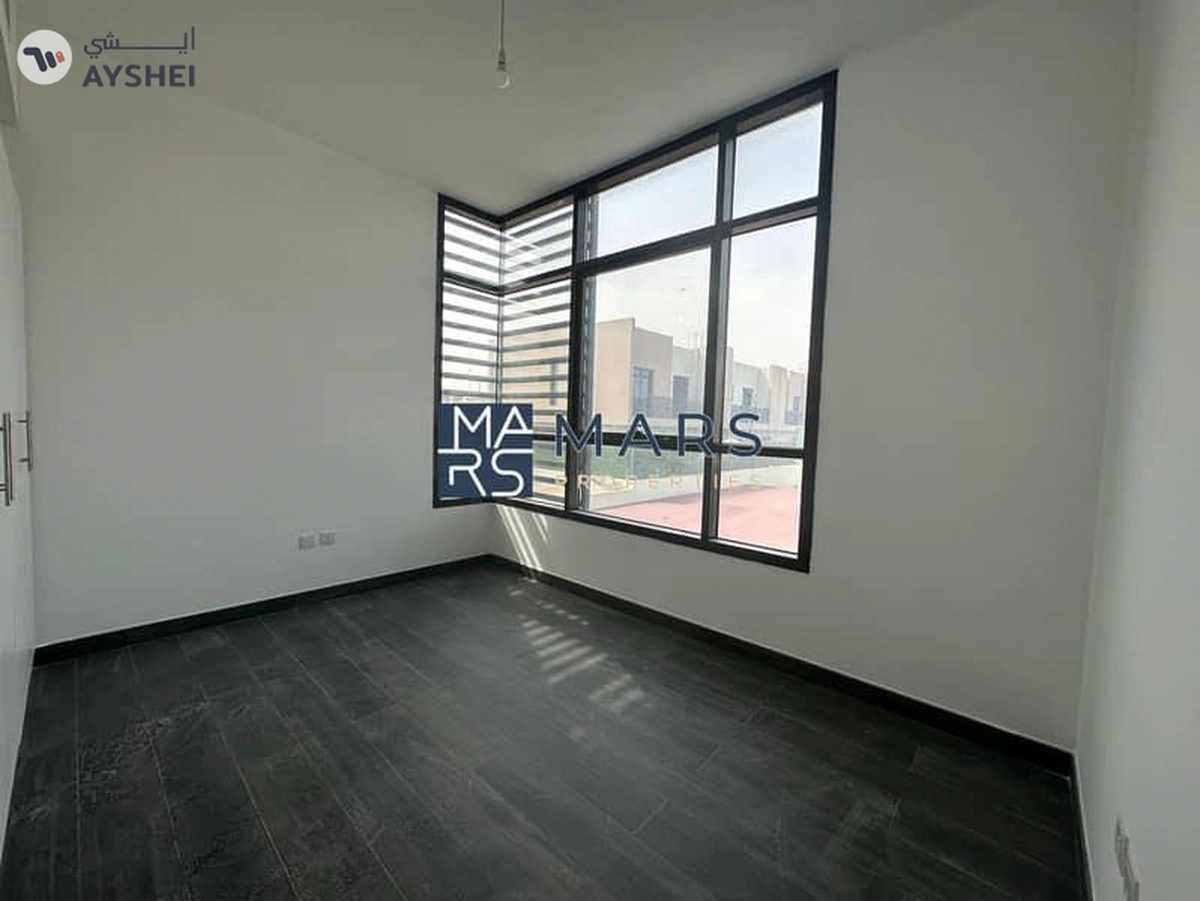 Spacious 4 bedrooms villa is available for sales in nasma Residence