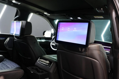 Cadillac Escalade Sport Platinum 2025-11