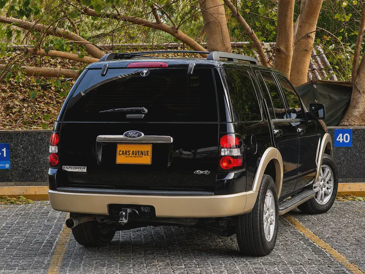 GCC | Full Option | First Owner | Original Paint | Low KM-2-2