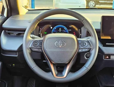 Toyota Corolla Cross ELITE 2.0L HYBRID ELITE NEW SHAPE || 2.0L HYBRID V4 | RADAR | LEATHER WITH DRIVER PWR SEAT | SUNROOF (CODE # CRCHCN)-19
