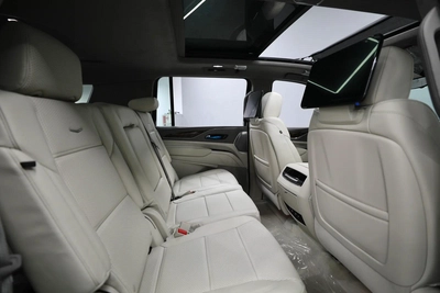GCC | Cadillac Escalade 600-13