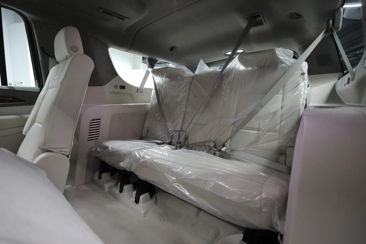 GCC | Cadillac Escalade 600-3-3