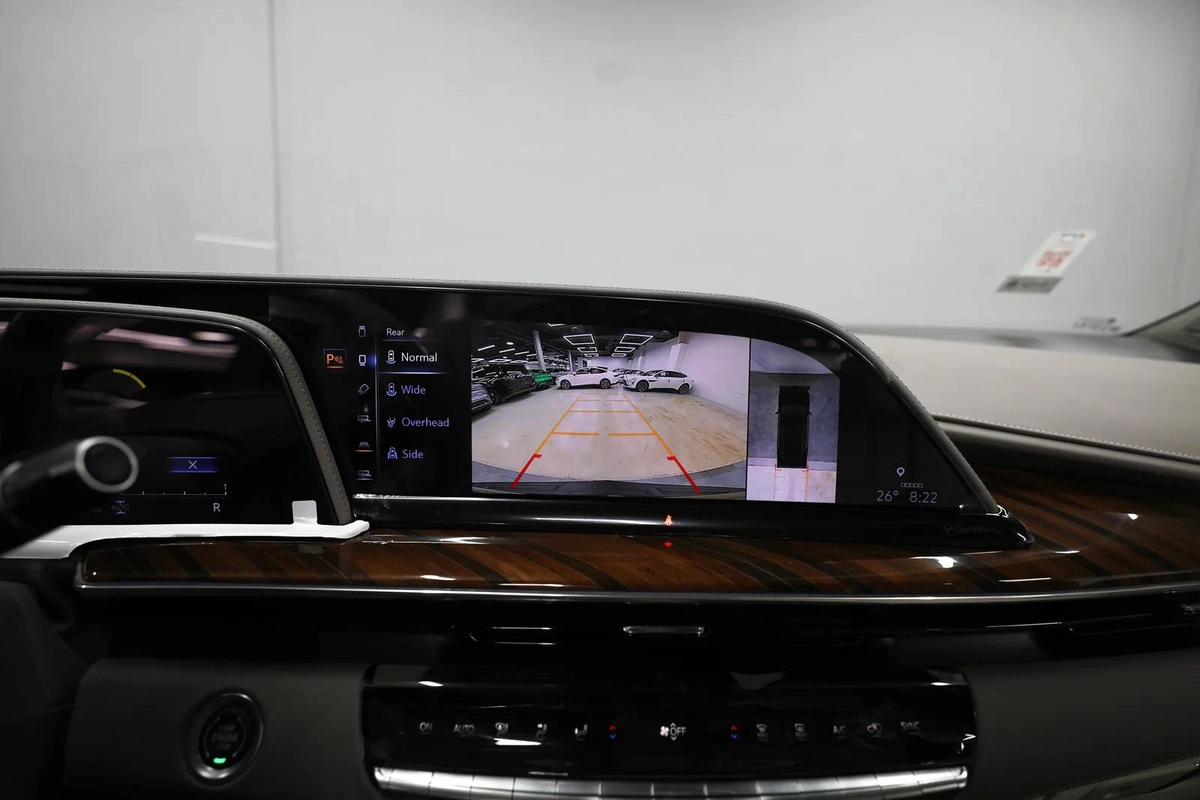 GCC | Cadillac Escalade 600-17-17