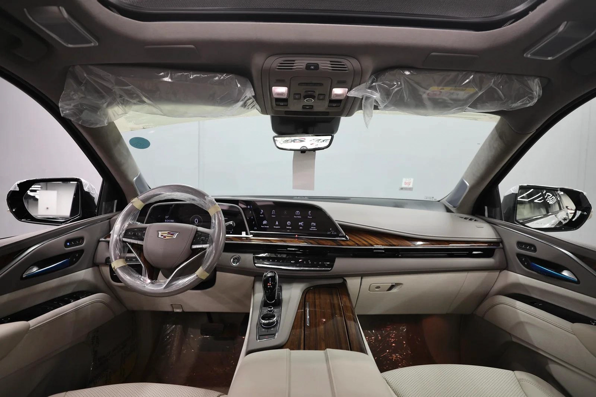 GCC | Cadillac Escalade 600-9-9