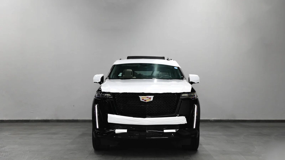 GCC | Cadillac Escalade 600-4-4