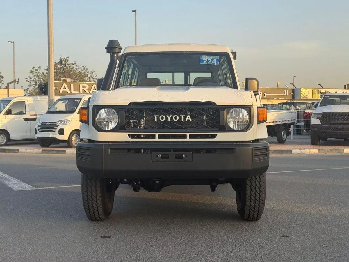 Toyota Land Cruiser 70 LC 78 2.8L DSL AT - LC78 2.8L DSL M/T - EXPORT ONLY-1-0
