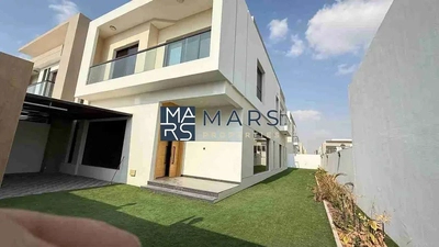 Spacious 5-Bedroom Villa for Rent in Hosni – Only AED 185K!-0