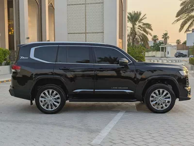 2023 Toyota Land Cruiser GXR | GCC Specs | V6 4.0L | Luxury  Off-Road Excellence-8