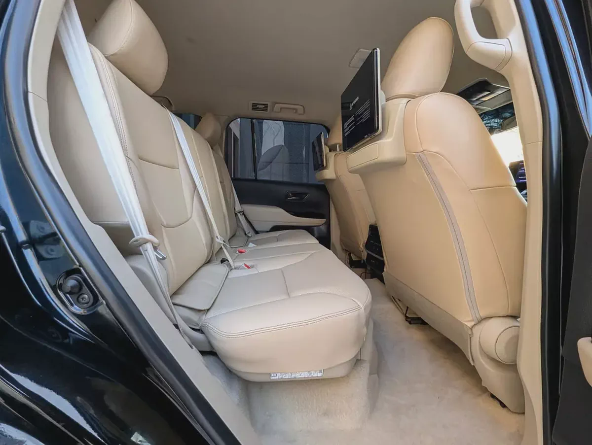 2023 Toyota Land Cruiser GXR | GCC Specs | V6 4.0L | Luxury Off-Road Excellence-14-14