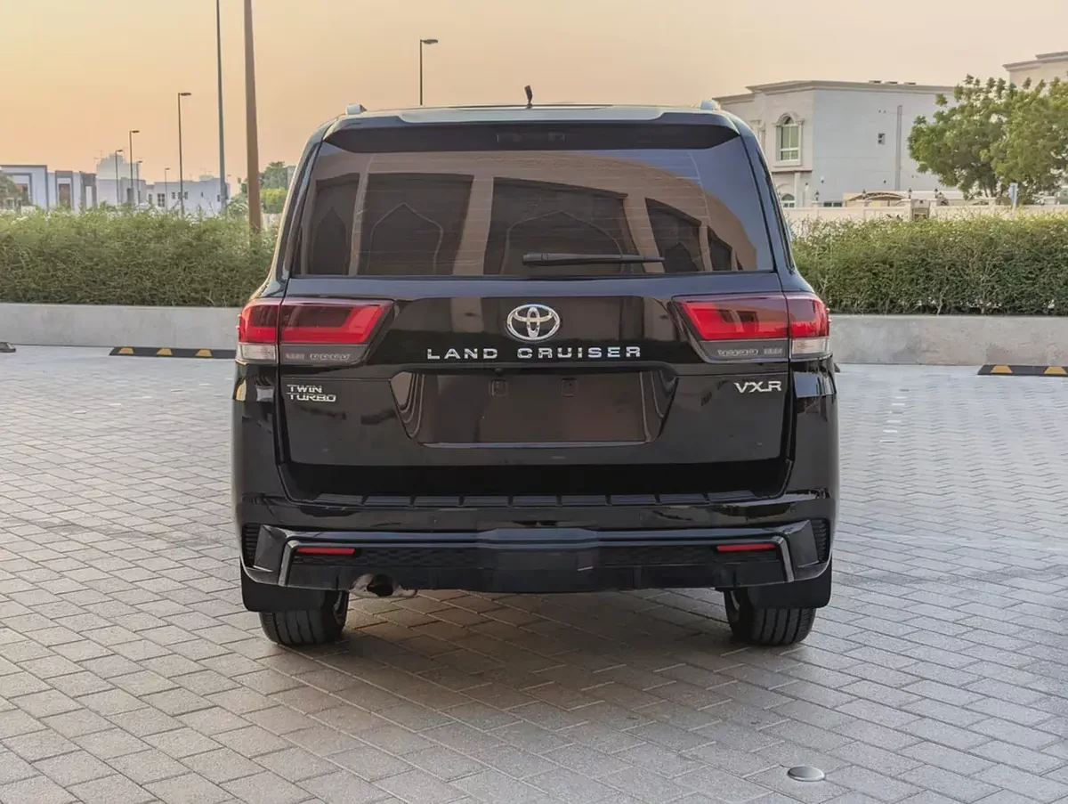 2023 Toyota Land Cruiser GXR | GCC Specs | V6 4.0L | Luxury Off-Road Excellence-5-5