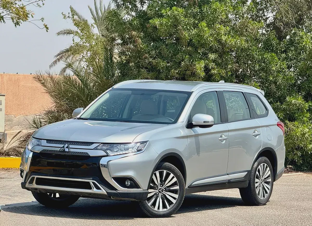 865-Monthly l GCC l 4wd, Cruise, Camera l Accident Free-1-1
