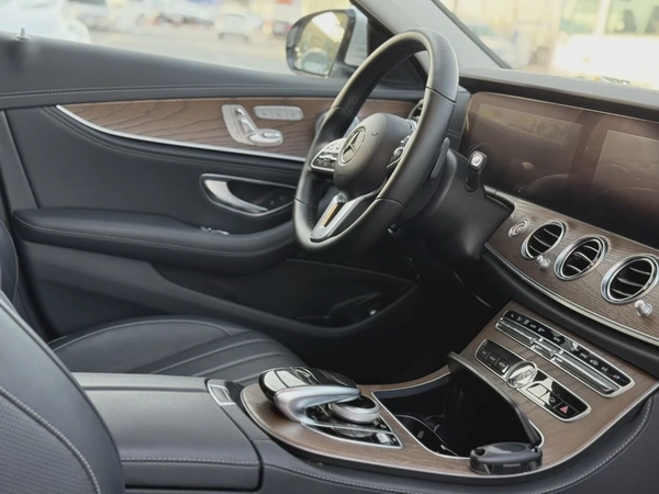 Mercedes Benz E 450