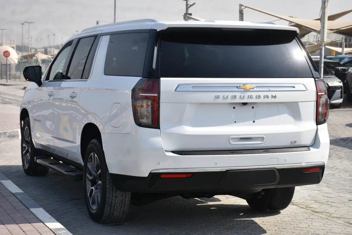 CHEVROLET SUBURBAN LT 6 SEATS 2022 | WHITE-16-16