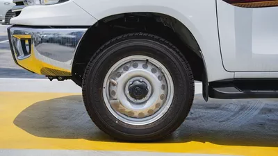 2026 Toyota Hilux Single Cab DLX - GCC Specs - Brand New!-4
