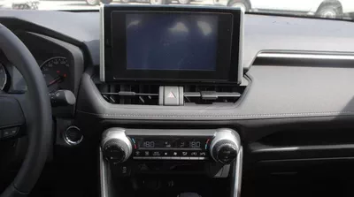 Toyota RAV4 LE RAV4 2.0L 2025-9