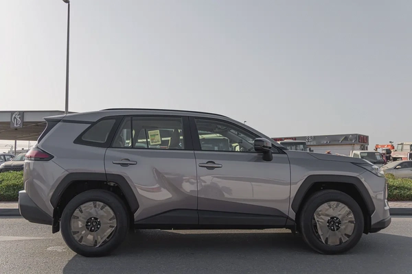 TOYOTA RAV4 XLE | 2026 | AWD | V4 | DARK GOLD | BRAND NEW | GCC Specs (EXPORT)