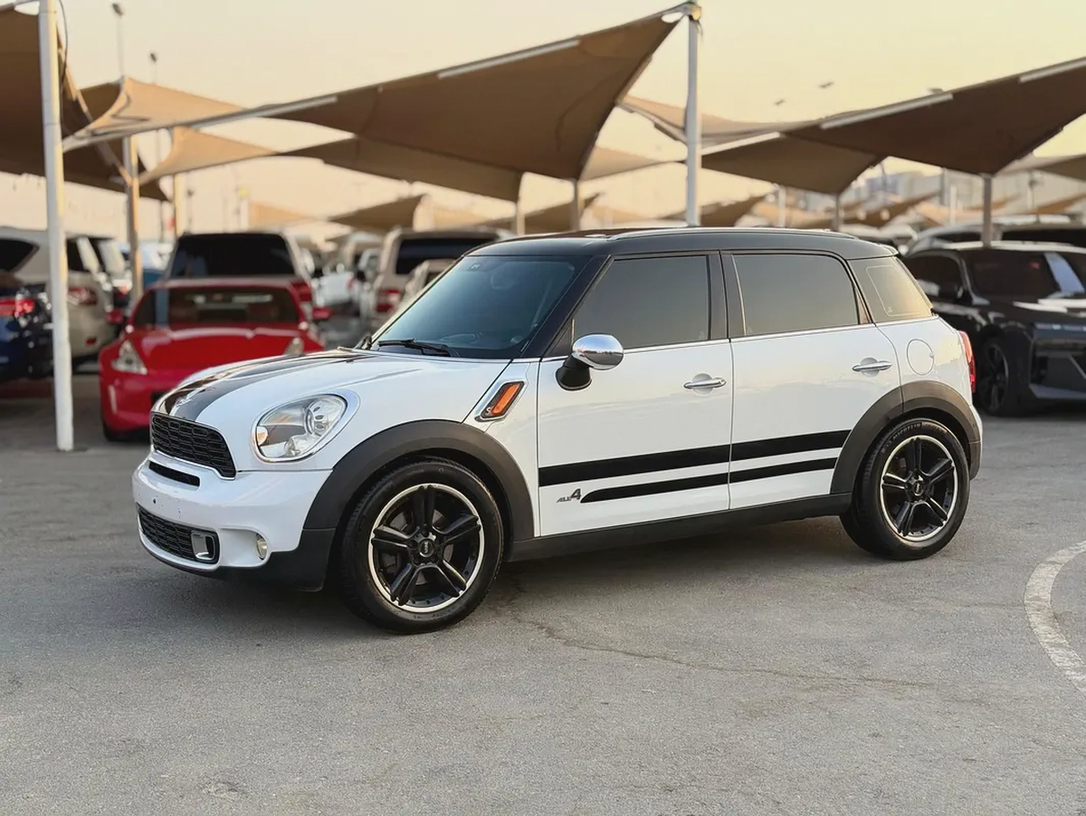 2013 MINI Cooper S GCC Specs | Well Maintained | Fun To Drive-2-2