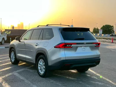 Toyota Grand Highlander  2024 Toyota Grand Highlander 2.4L V4 Turbo - AWD 4x4 Full Option With Dual Radar - Trunk Auto - Low-3