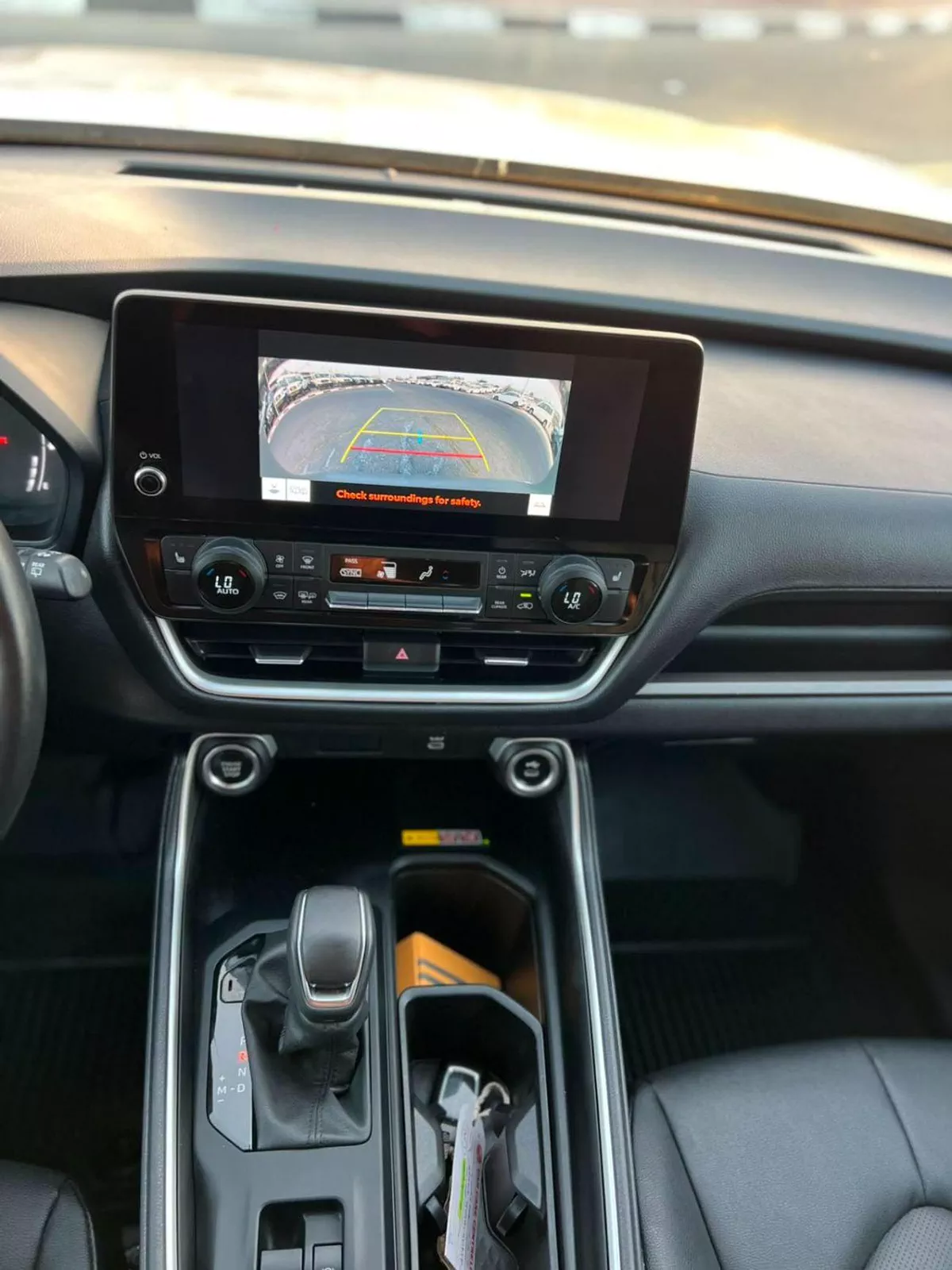 Toyota Grand Highlander  2024 Toyota Grand Highlander 2.4L V4 Turbo - AWD 4x4 Full Option With Dual Radar - Trunk Auto - Low-22-0