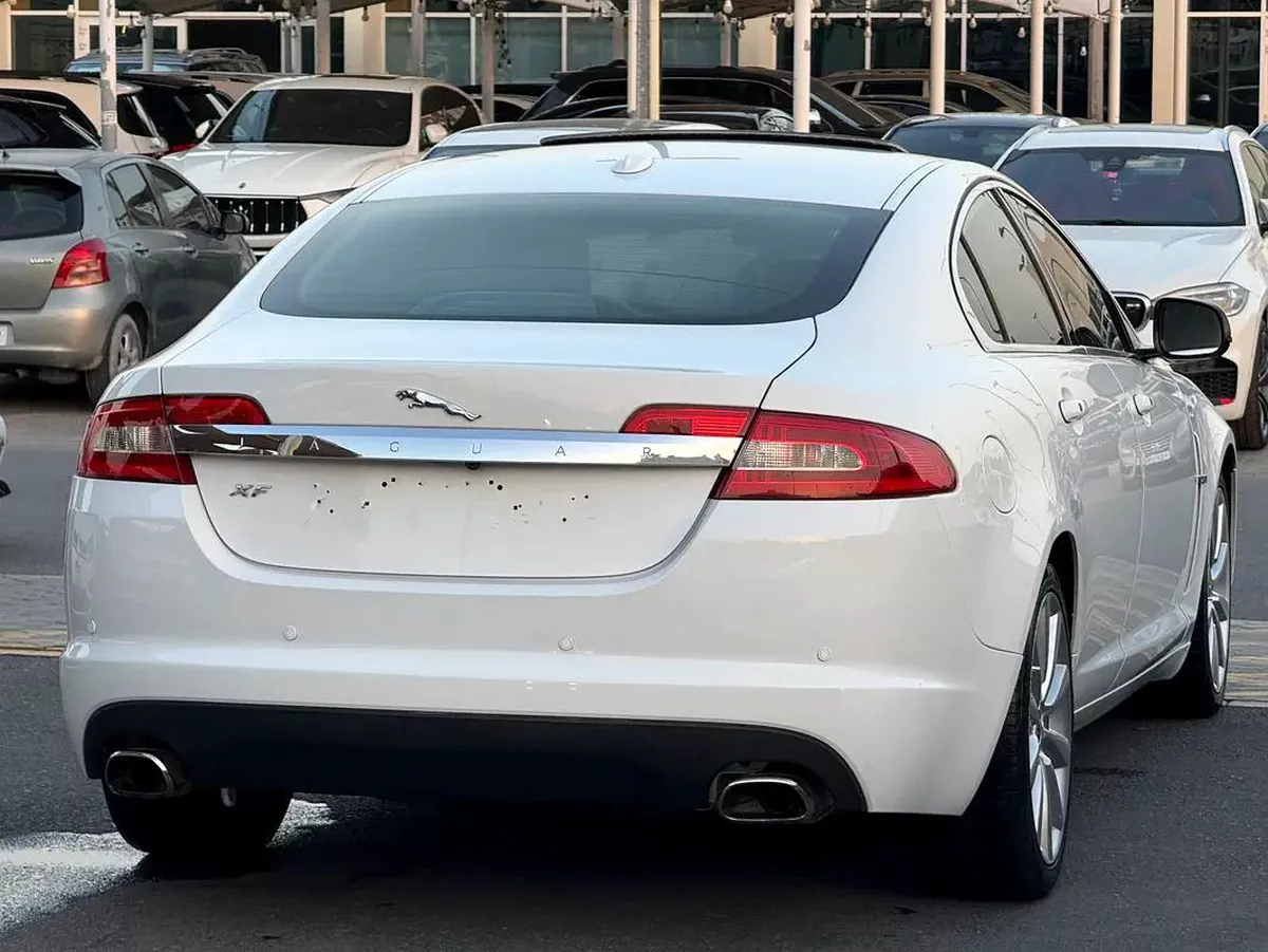 چاكوار XF موديل 2011 خليجى فل اوبشن بحاله ممتازه-3-3