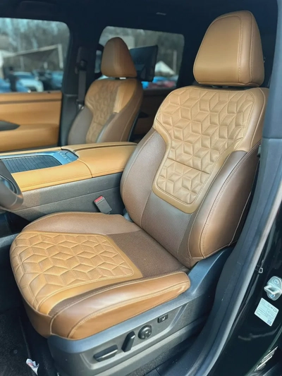 NISSAN PATROL PLATINUM T2 GCC 2025 FULL OPTION ORIGINAL PAINT UNDER WARRANTY-10