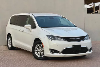 2020 Chrysler Pacifica - American Specs - Excellent Condition-3