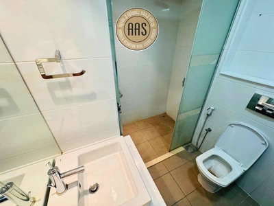 HUGE SIZE 2BHK || NEAR TO METRO || ALL AMENITIES || PARKING-10