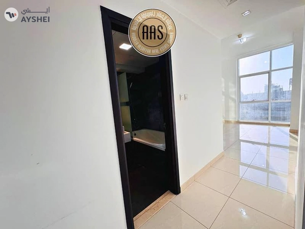 HUGE SIZE 2BHK || NEAR TO METRO || ALL AMENITIES || PARKING