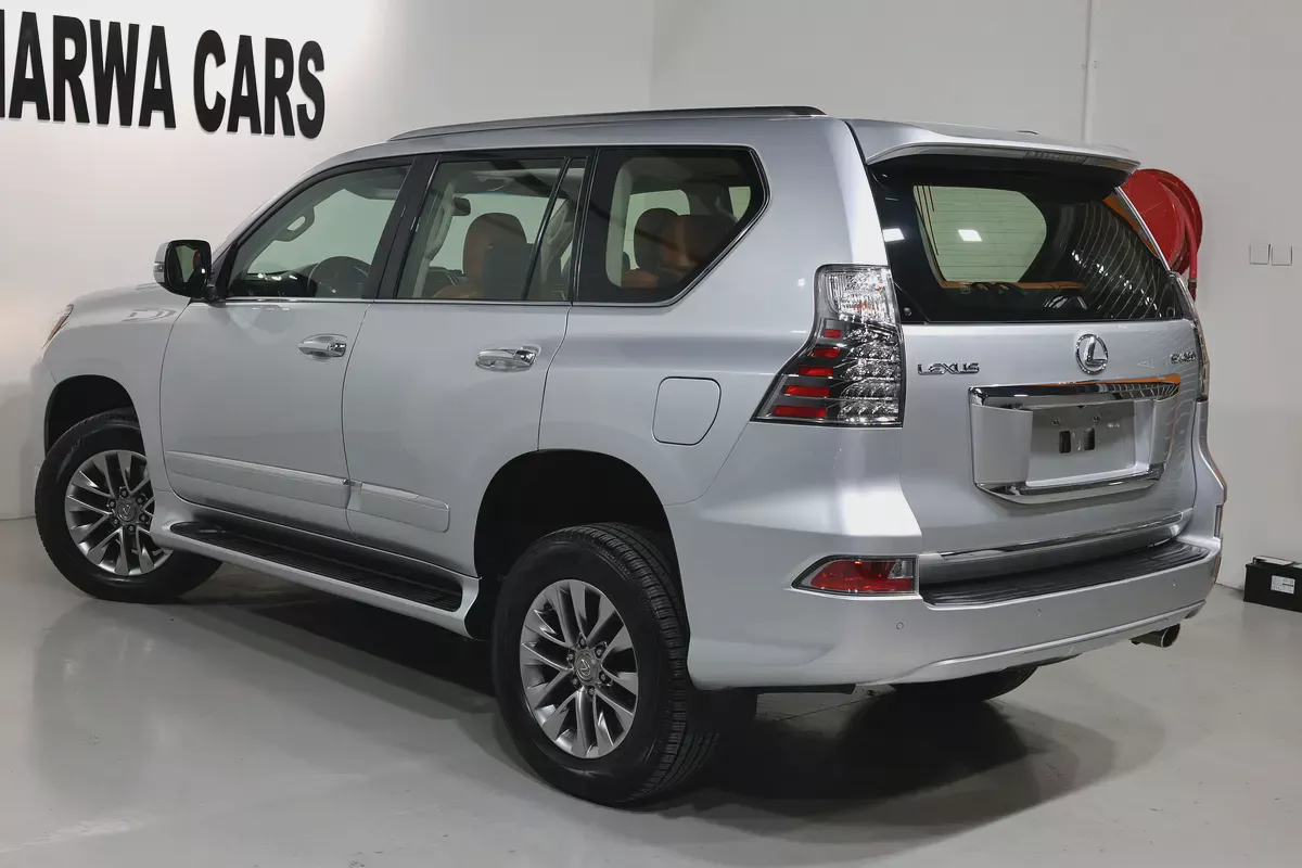 Lexus GX 460 2015  - GCC Specs -295000KM-EXCELLENT CONDITION-3-3
