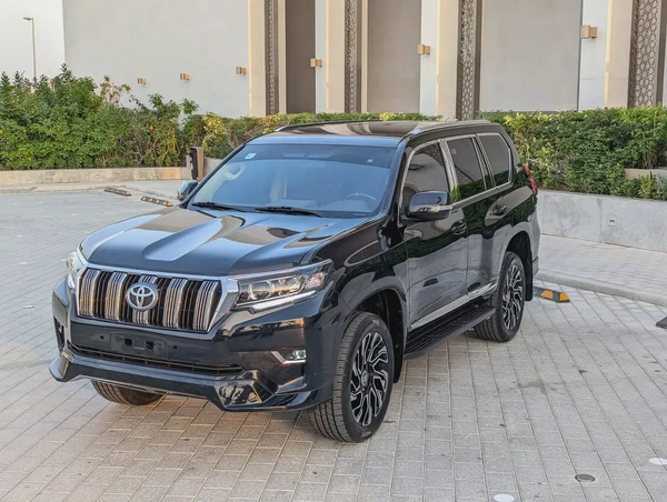 TOYOTA PRADO 2020 GCC V4 2.7L ACCIDENT FREE IN EXCELLENT CONDITION