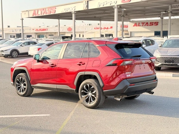 Toyota RAV4 LE RAV4 2023 2.5L
