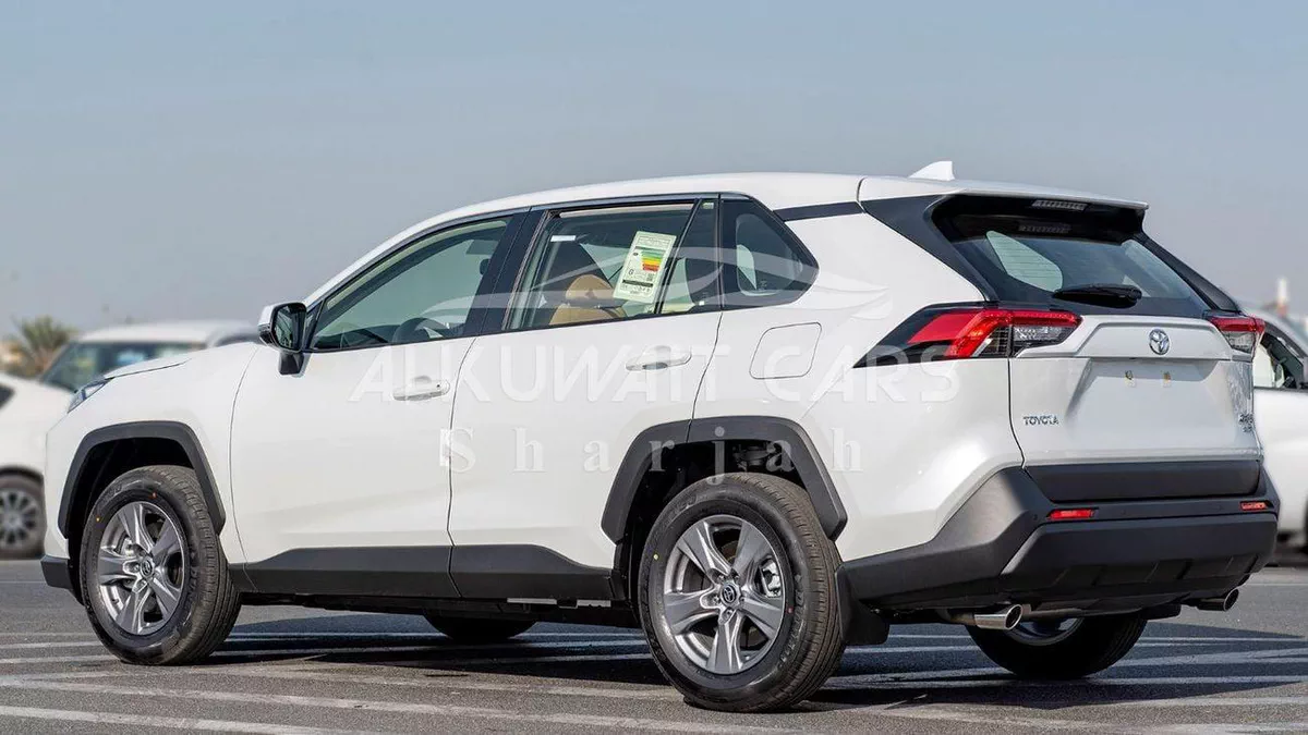 Toyota RAV4 LE HEV TOYOTA RAV4 2.5P AT 4X4 MY2023 – WHITE-3-0