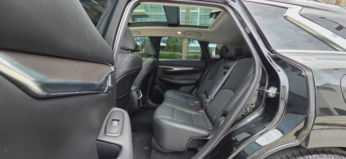2023 Infinity QX50  AWD-Full option-Excellent Condition-Under warranty and Service Contract-10-10