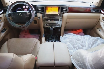 Lexus LX 570 Base 2011 | GCC Specs | Excellent Condition-14