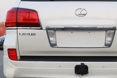 Lexus LX 570 Base 2011 | GCC Specs | Excellent Condition-7